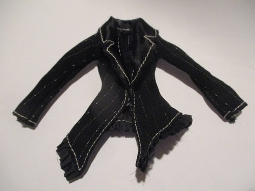 Poupee scene tenue - scene, 26)