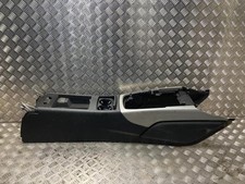 Console central (interieur plastique) AUDI A6 4 AVANT PHASE 2 BREAK