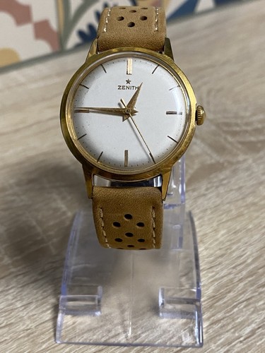 Montre mécanique vintage - montre,