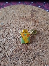 Pin's Suze Et Tonic Alcool