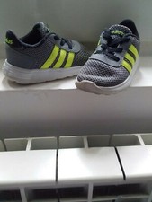 Basket de running Adidas enfant pointure 23.