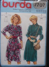 § patron vintage BURDA 7707 femme robe tailles 36 à 44