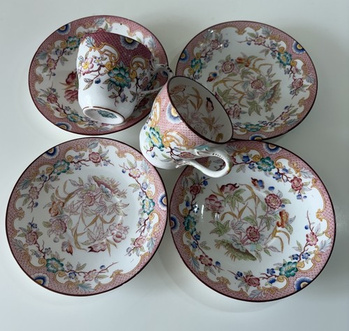 Tasses sous - sous,