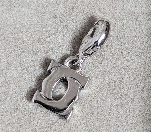 Pendentif breloque bébé
