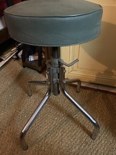 tabouret d’atelier design industriel qualité 1950’s