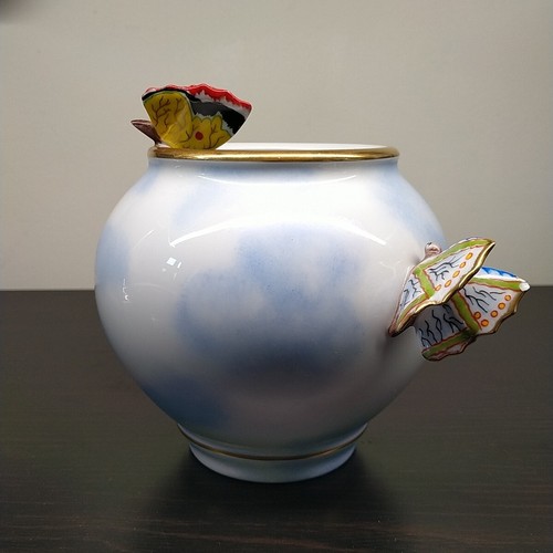 Vase boule papillon porcelaine - vase,