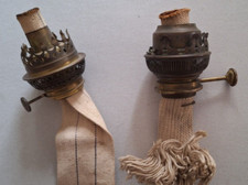 DEUX BOBÈCHES À MÈCHE POUR