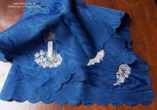 NAPPE SURNAPPE  BRODEE POLYESTER MOIRE DECOR NOEL   PROMO***