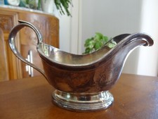 ancienne saucière casque en