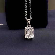Pendentif solitaire diamant