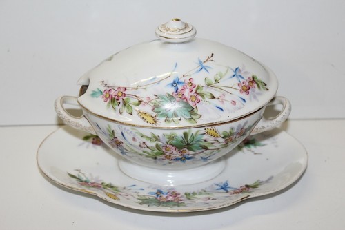 Ancienne saucière - , en