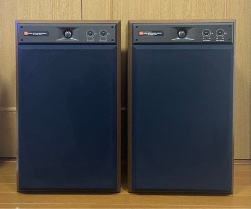 Two jbl 4319 speakers - two,