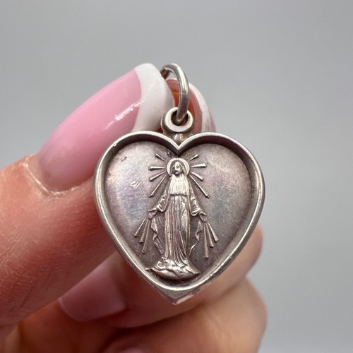Pendentif médaille coeur