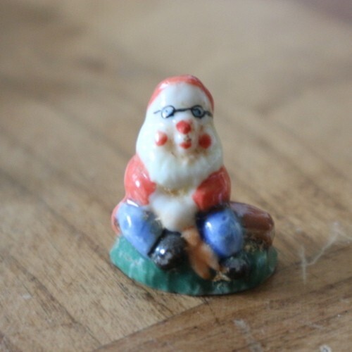 Ancienne feve nain jardin - nain,