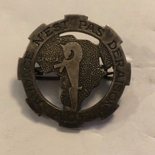 Insigne ancien  12° régiment de chasseurs d'Afrique petit modèle