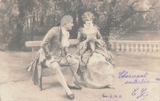 Illustree scene costume - illustree,