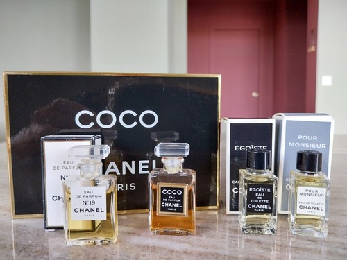 Lot miniatures de parfum - de,