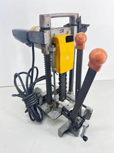Makita 7102 mortaiseuse à - makita,