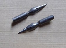 lot 2 plumes BAIGNOL & FARJON