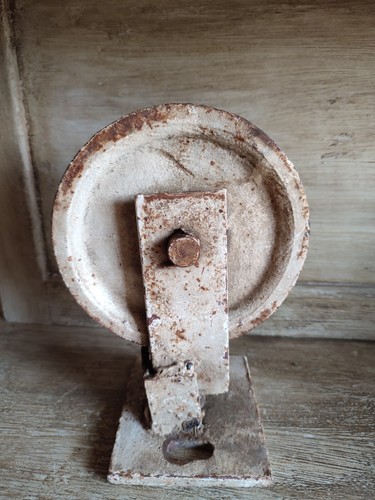 Poulie ancienne fonte fer - ,