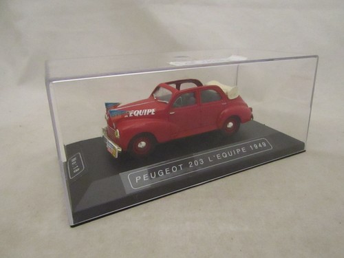 Voiture peugeot 203 - 1/43,