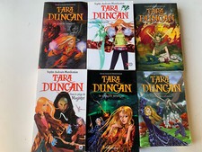 lot 6 livres série TARA DUNCAN - grands formats