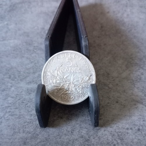 Très belle pièce monnaie - très,