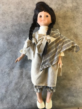 ANCIENNE POUPEE PORCELAINE