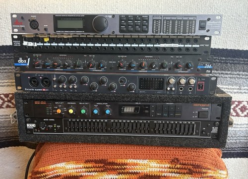 Piece studio rack - piece,