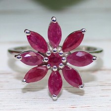 Bague fleur rubis naturel or