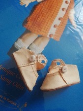 une ancienne petite paire et
