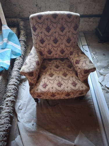 Fauteuil style napoleon iii - style,