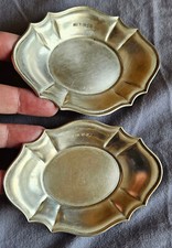 2 coupelles argent massif à décor filets contour - Poinçons anglais et allemands
