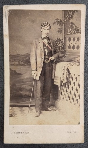 Cdv homme juriste - homme, écharpe