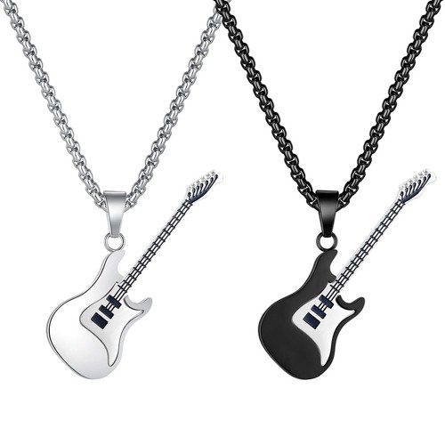 Lot colliers avec - de, 2