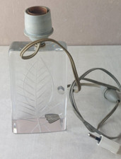 Ancien pied de lampe, en