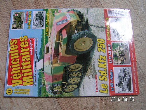 Revue vehicules militaires - revue,