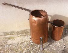 Anciens grands pot a colle de menuisier en cuivre, art pop, déco vintage