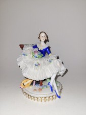 Ancienne figurine danseuse porcelaine dentelle Allemagne Dresden Saxe Meissen
