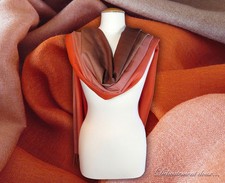 Superbe étole en Laine et en