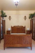 Lit ancien en pitchpin 140x190