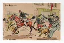 Humour militaire . Le mannequin en promenade . Nos DRAGONS