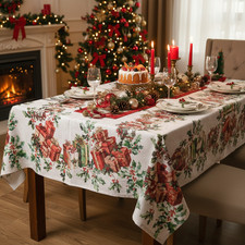 Nappe rectangulaire de Noël placée dans du coton Strenne