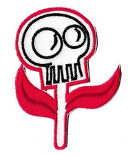 Patche écusson fleur tête de