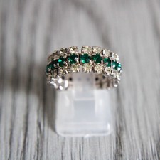 Bague finition rhodium sertie