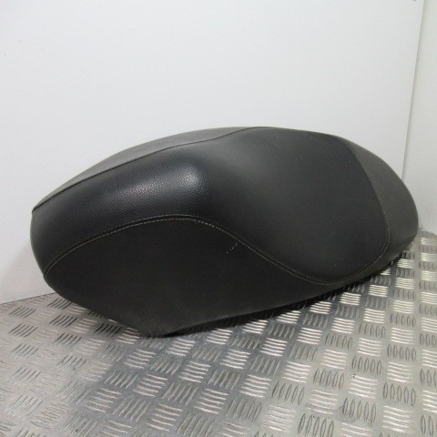 Selle peugeot kisbee - 50, 4t