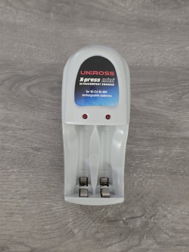 Chargeur piles uniross - chargeur, de