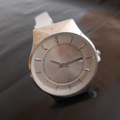 Montre stainless steel back - stainless,