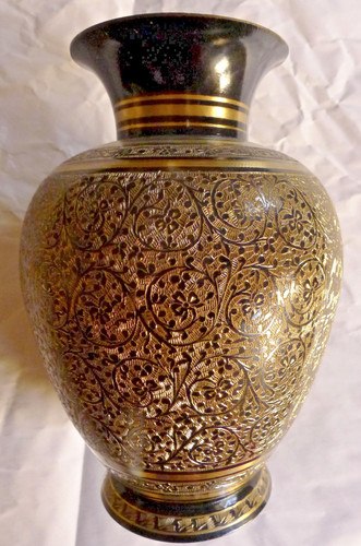 Vase métal ciselé inde - métal,