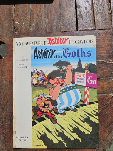 Asterix chez les - chez,